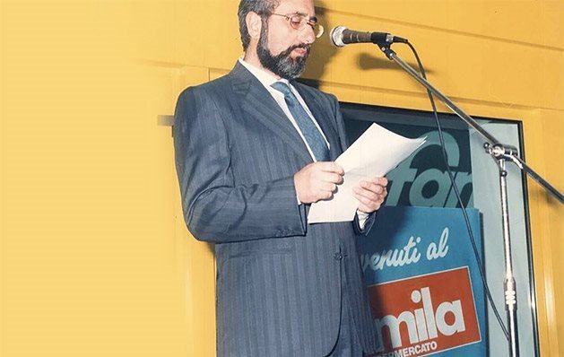 company_history_year90(0)